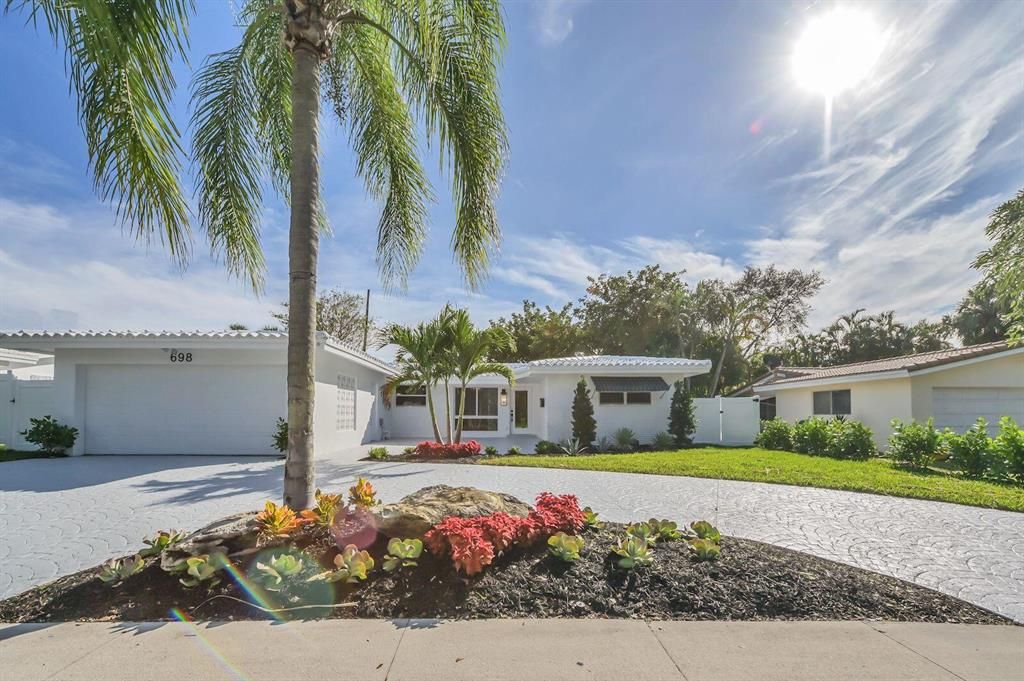 Photo of 698 W Camino Real, Boca Raton, FL 33486 (MLS # R10759699)