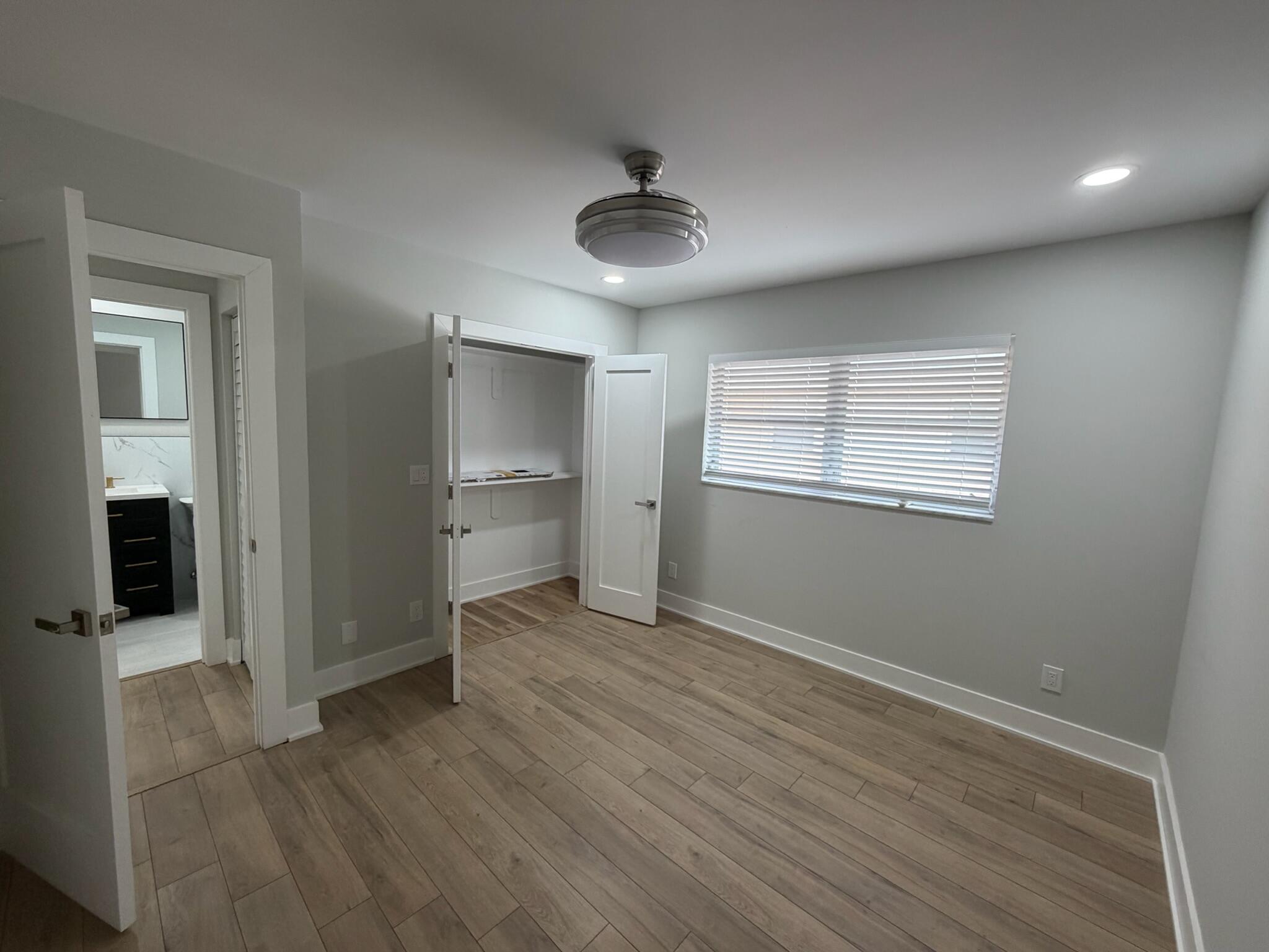 THE LITTLE CLUB CONDO - Residential