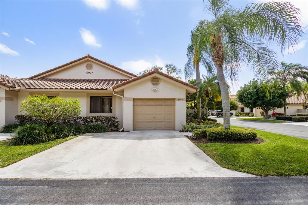 Photo of 10027 53rd Way S #1902, Boynton Beach, FL 33437 (MLS # R10699386)