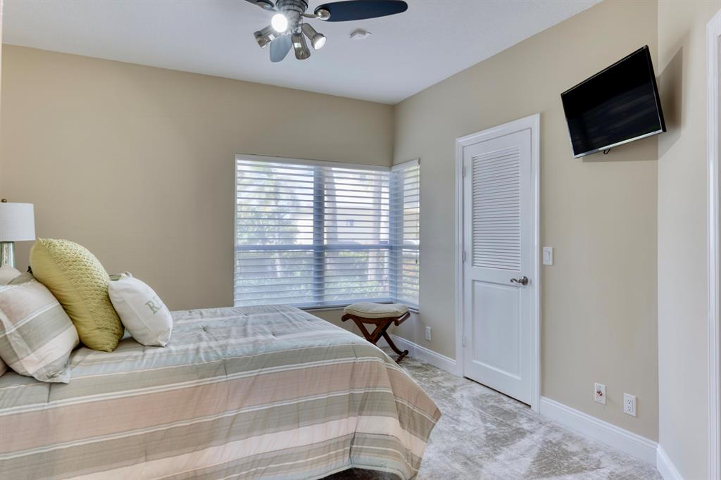 TROPIC ISLE 4TH SEC - Residential