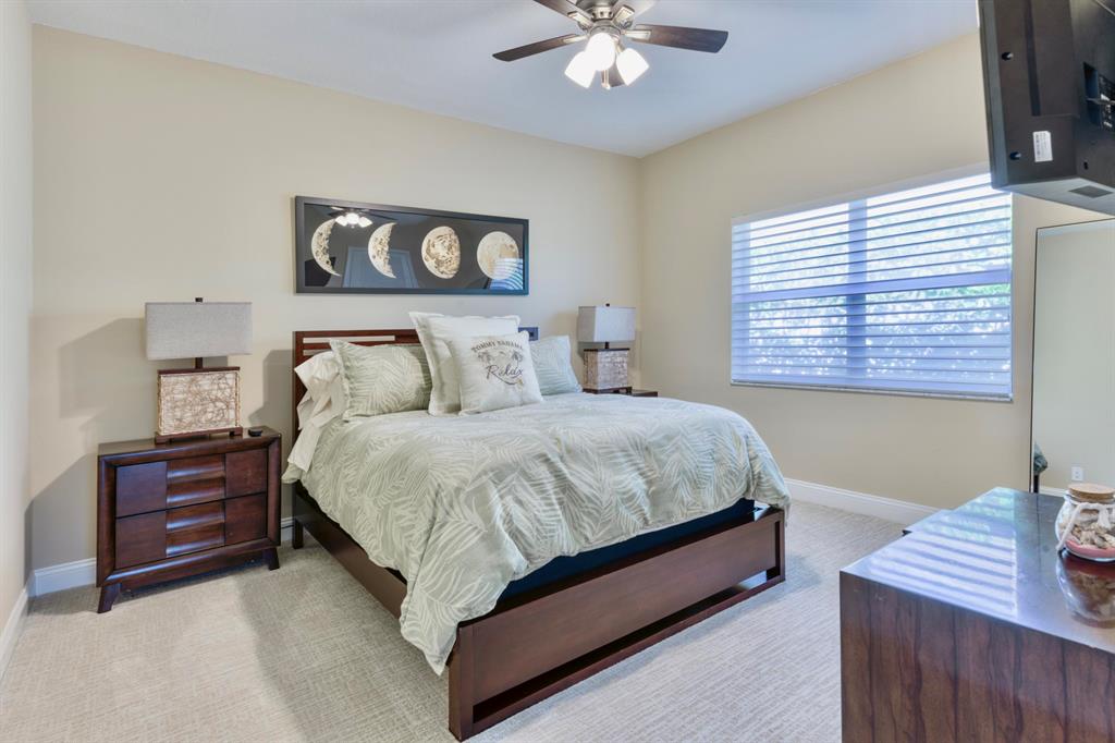 TROPIC ISLE 4TH SEC - Residential