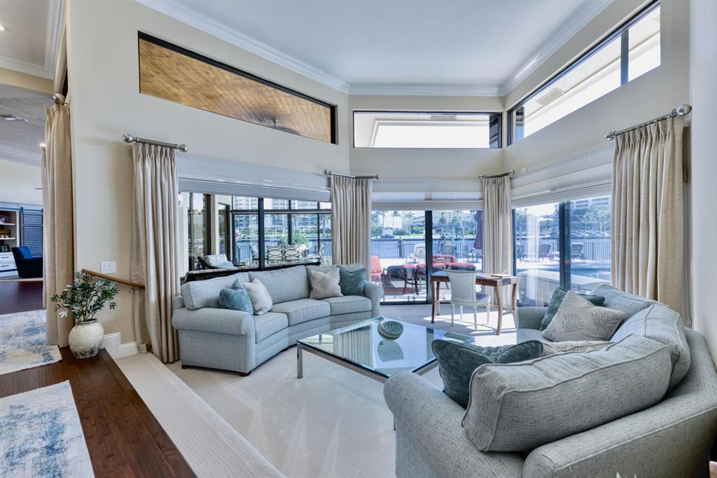 TROPIC ISLE 4TH SEC - Residential