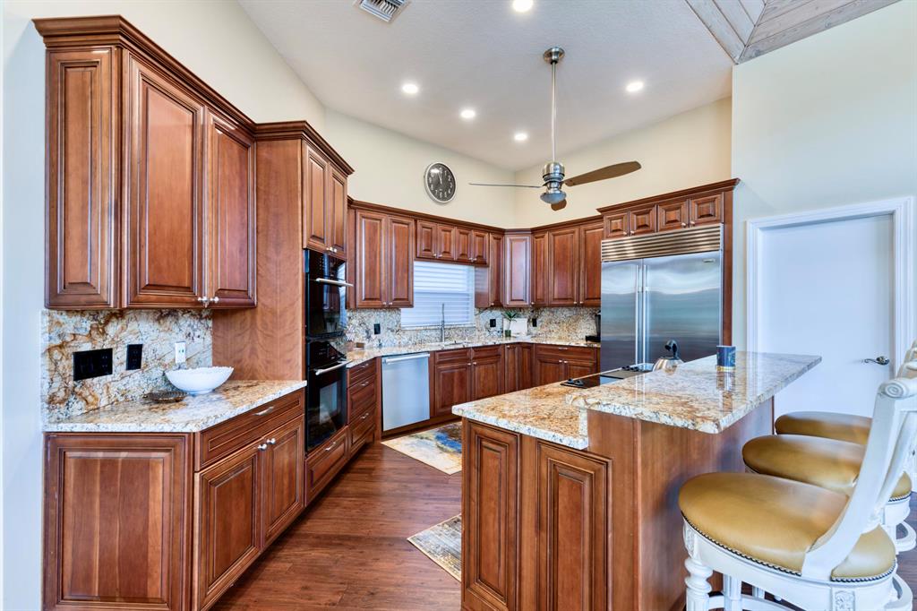 TROPIC ISLE 4TH SEC - Residential