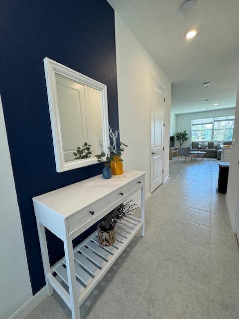 GORGEOUS VACATION HOME FULLY FURNISHED, NEW CONSTRUCTION..! AMAZING INVESTMENT OPPORTUNITY! **PERFECT AIRBNB/VRBO** Zoned for Short Term Rental. New Construction . Three bedroom, 2.5 bath townhome featuring a bright, open floorplan and kitchen with plenty of upgrades such as beautiful 42 inch white cabinets; stainless steel appliances including range, dishwasher and microwave; quartz kitchen countertops; a large island perfect for gatherings, ceramic tile throughout first floor and Shaw carpet throughout the second floor and in the bedrooms for comfort. Just minutes away from to all theme parks, golf, shopping, dining and very easy access to major highways.