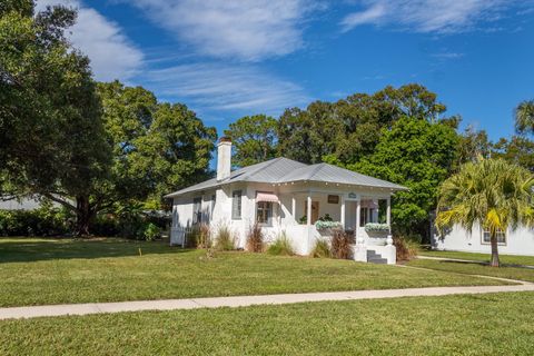 1645 34th Ave Vero Beach FL 32960