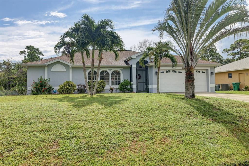 Photo of 2882 SE Pace Drive, Port Saint Lucie, FL 34984 (MLS # R10736718)