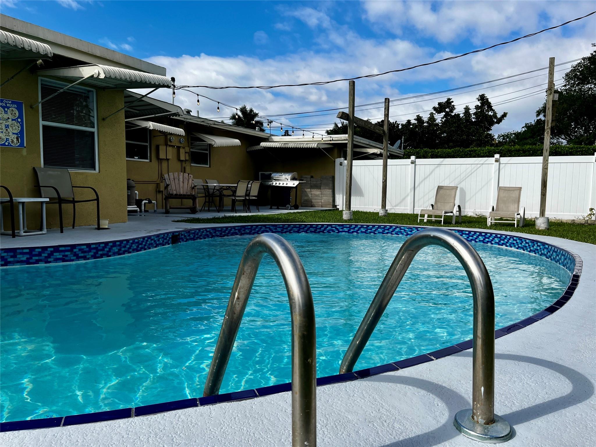 North Margate 1st Add 50- - Residential Income