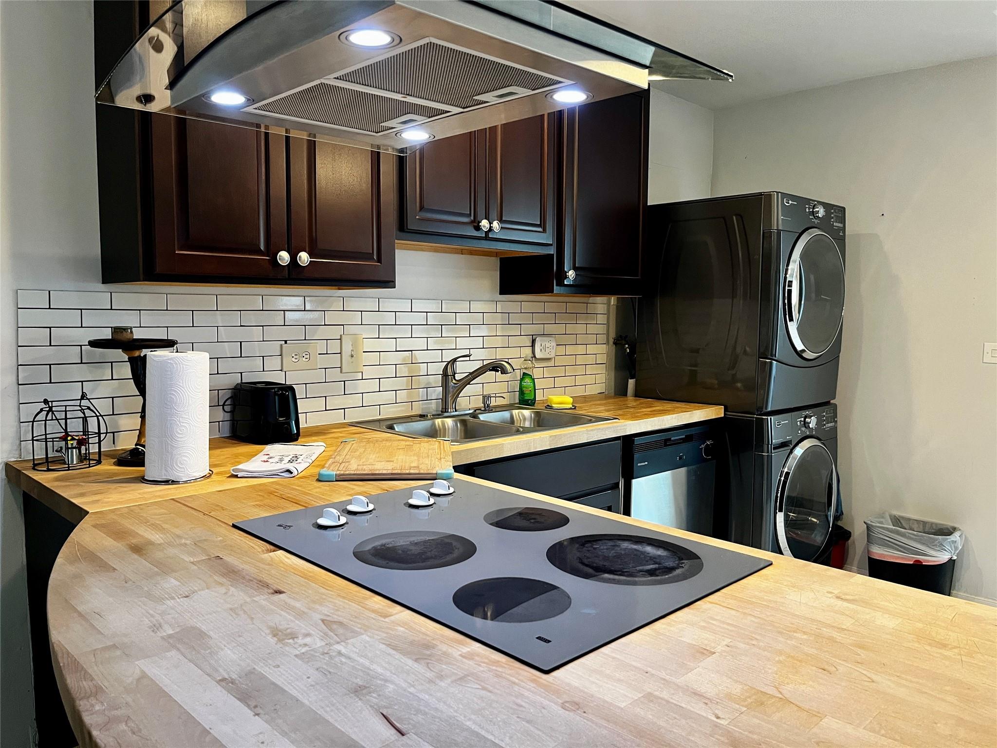North Margate 1st Add 50- - Residential Income