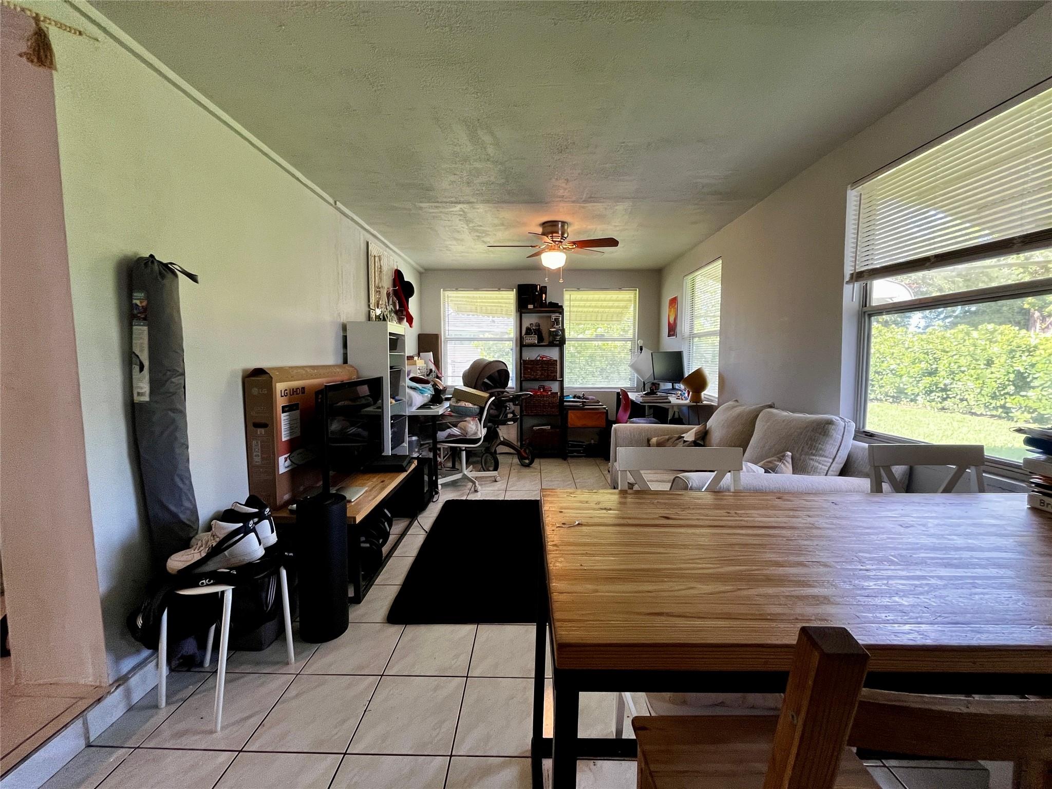 North Margate 1st Add 50- - Residential Income