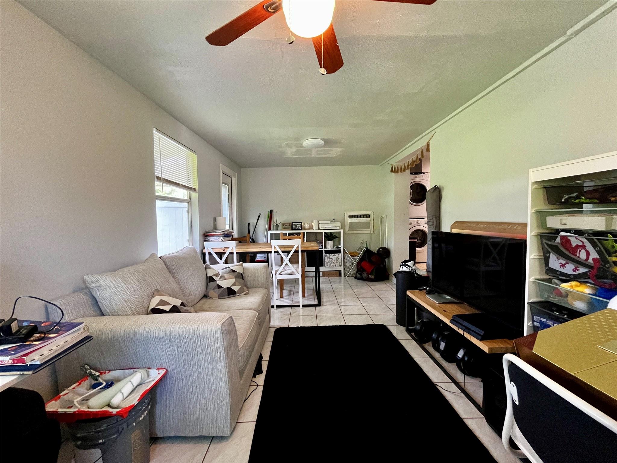 North Margate 1st Add 50- - Residential Income