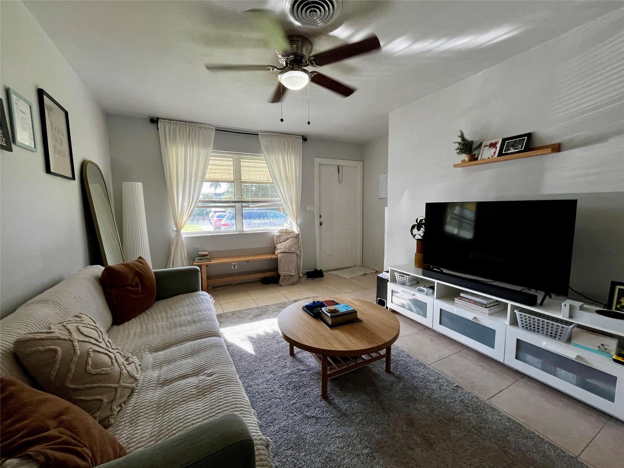 North Margate 1st Add 50- - Residential Income