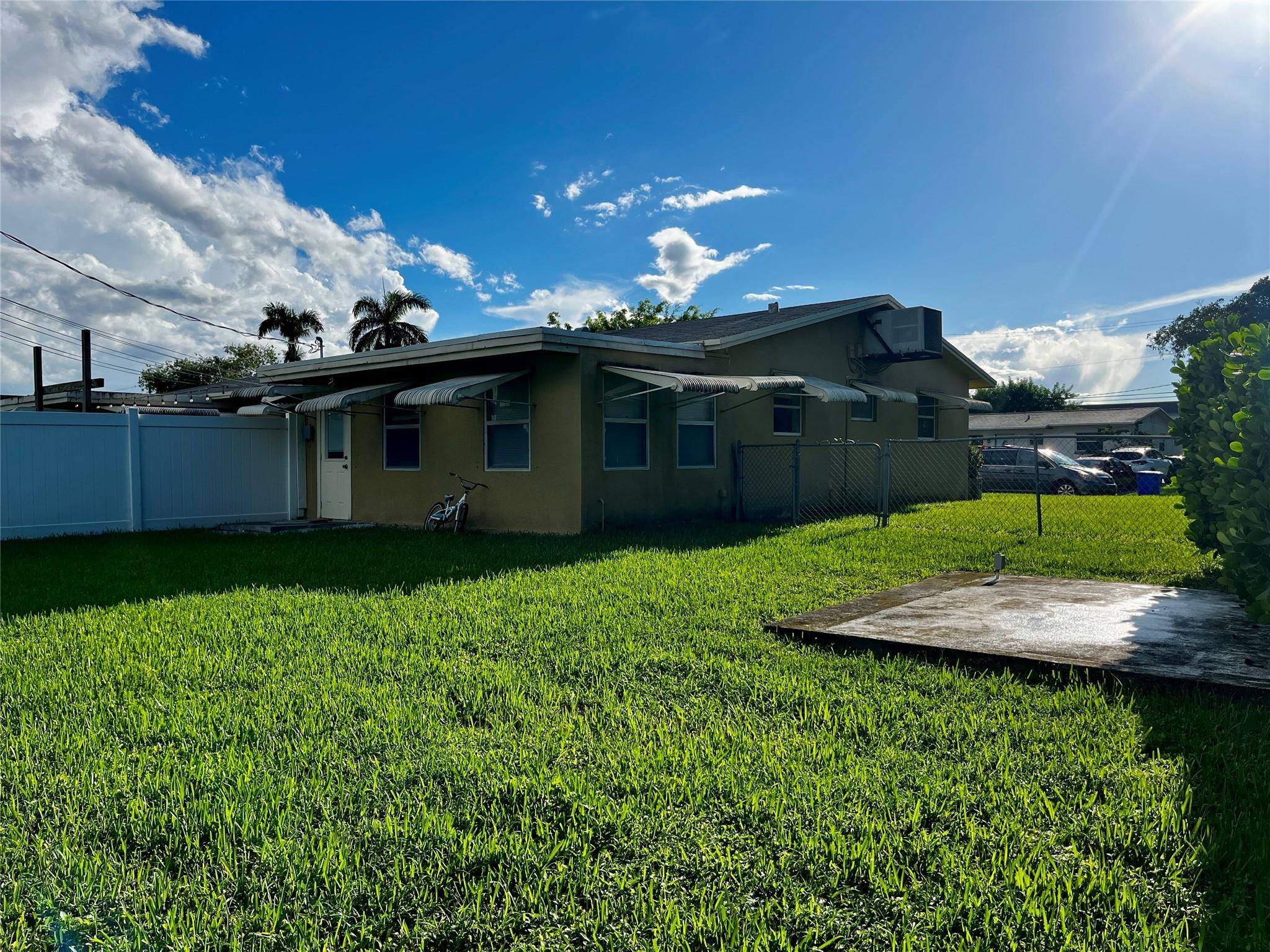 North Margate 1st Add 50- - Residential Income