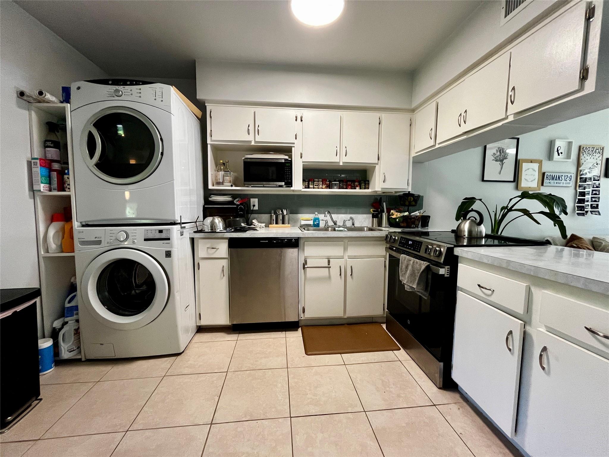 North Margate 1st Add 50- - Residential Income