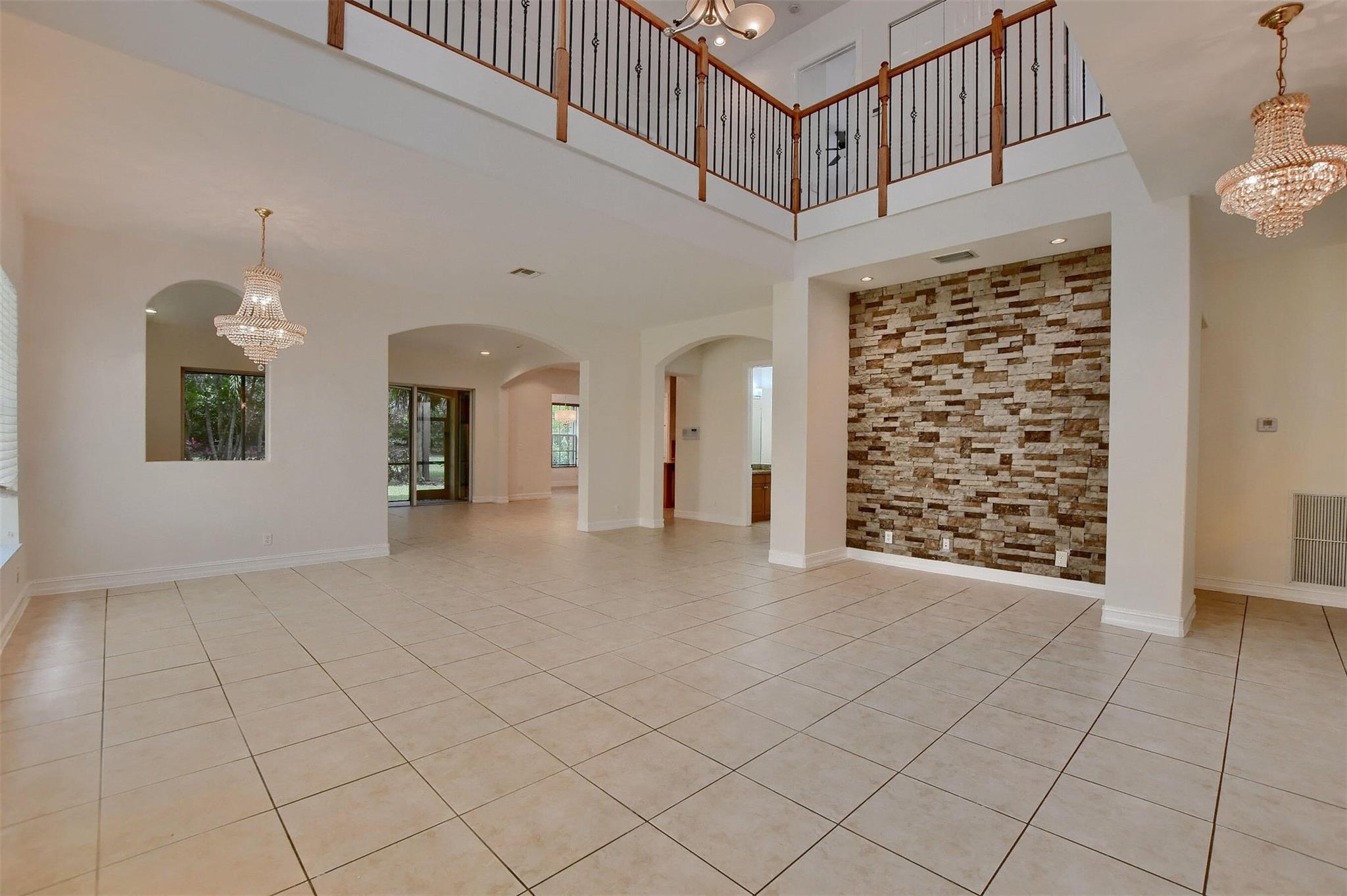 Heron Bay Northeast 173-9 - Residential Lease