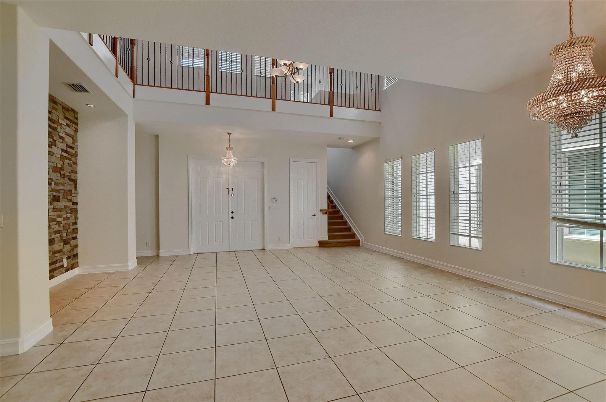 Heron Bay Northeast 173-9 - Residential Lease