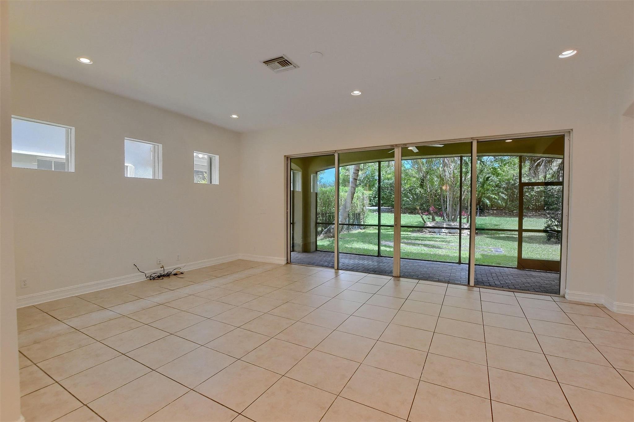 Heron Bay Northeast 173-9 - Residential Lease