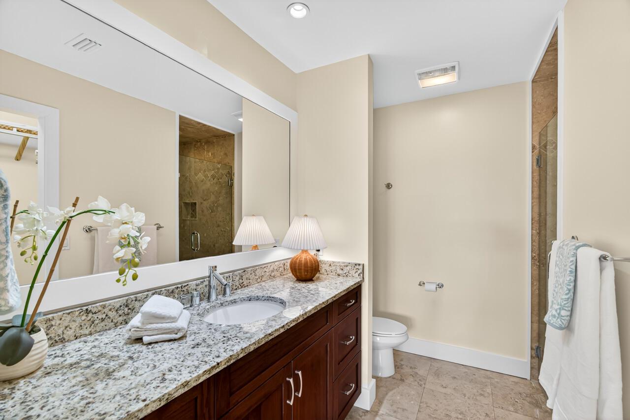 VERO ISLES PLAT NO 4 - Residential