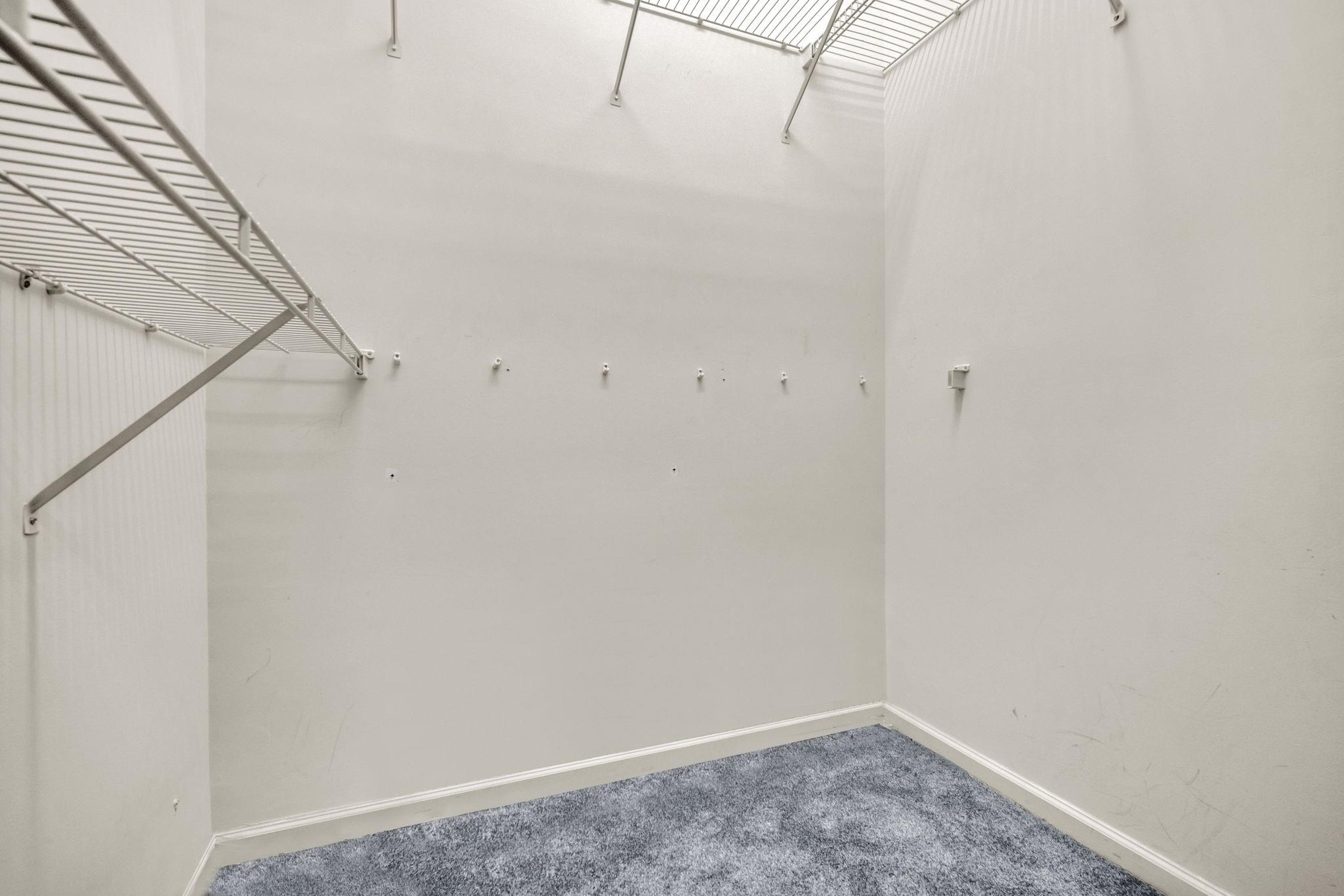 MAJESTIC ISLES 1 - Residential