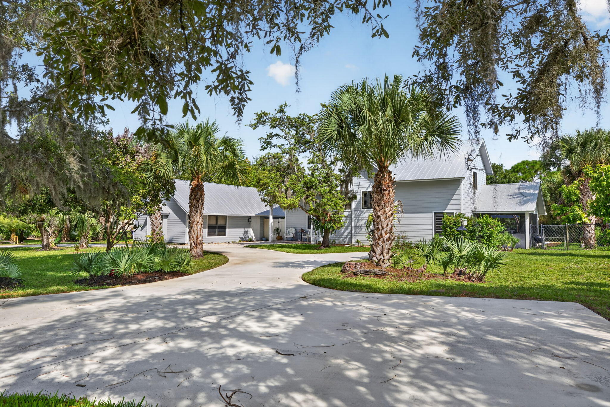 3247 SW BESSEY CREEK Trail