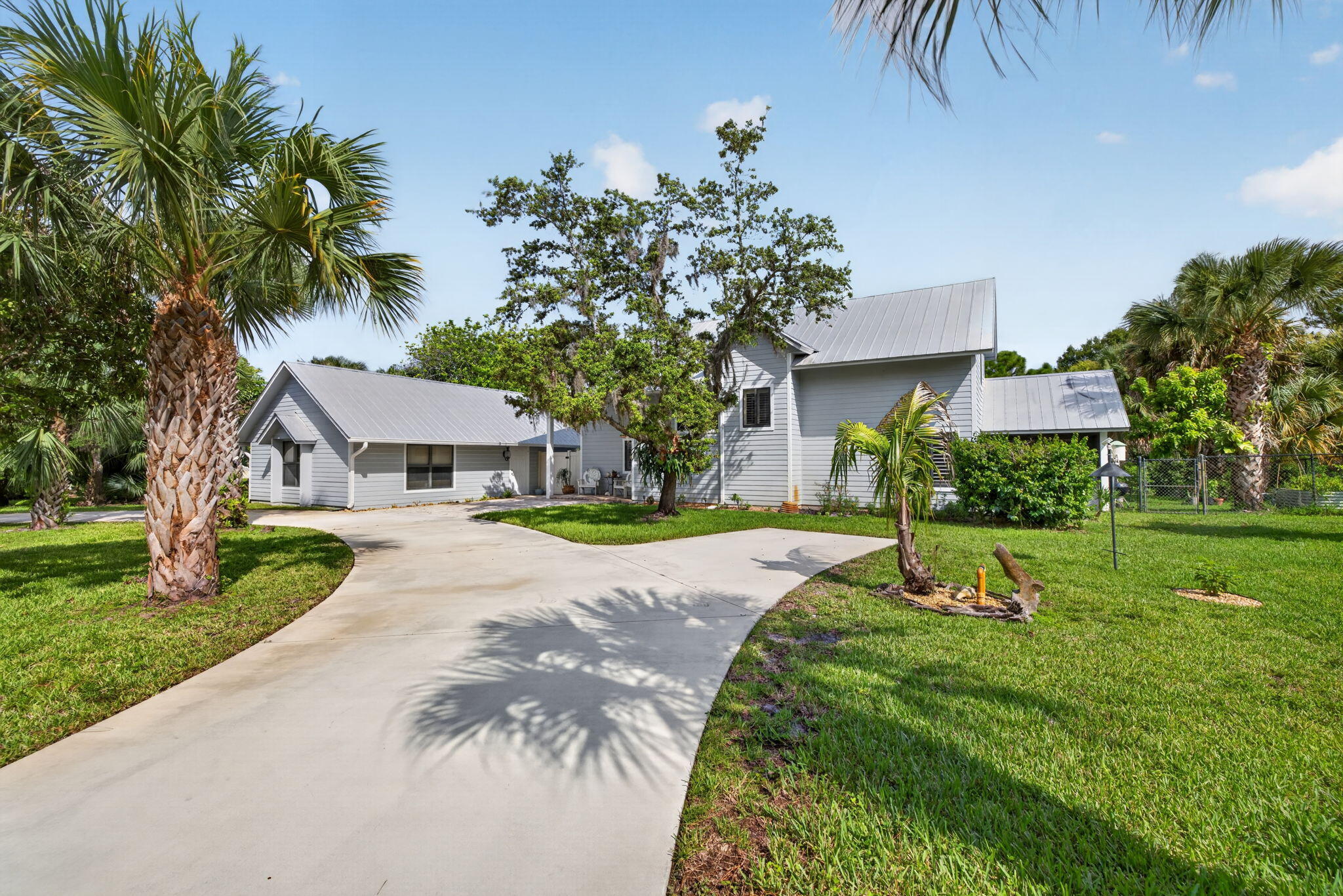 3247 SW BESSEY CREEK Trail