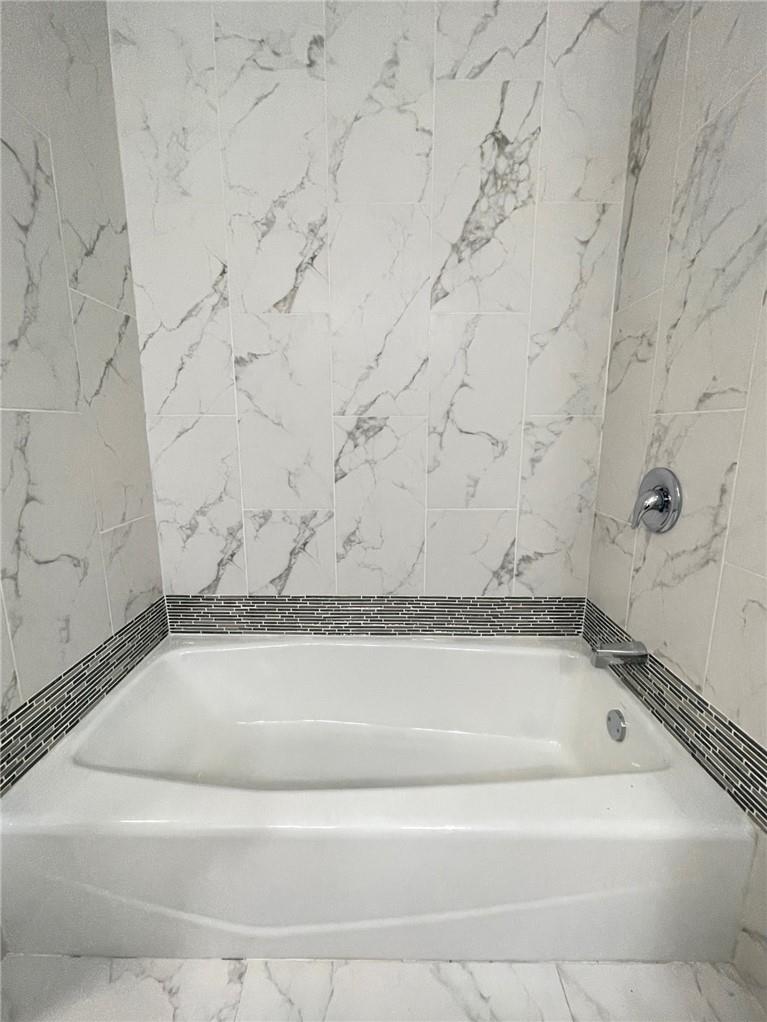 Bella Villagio Un 16 - Residential Lease