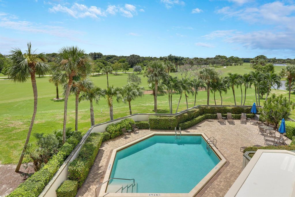 Photo of 3322 Casseekey Island Road #301, Jupiter, FL 33477 (MLS # R11051815)