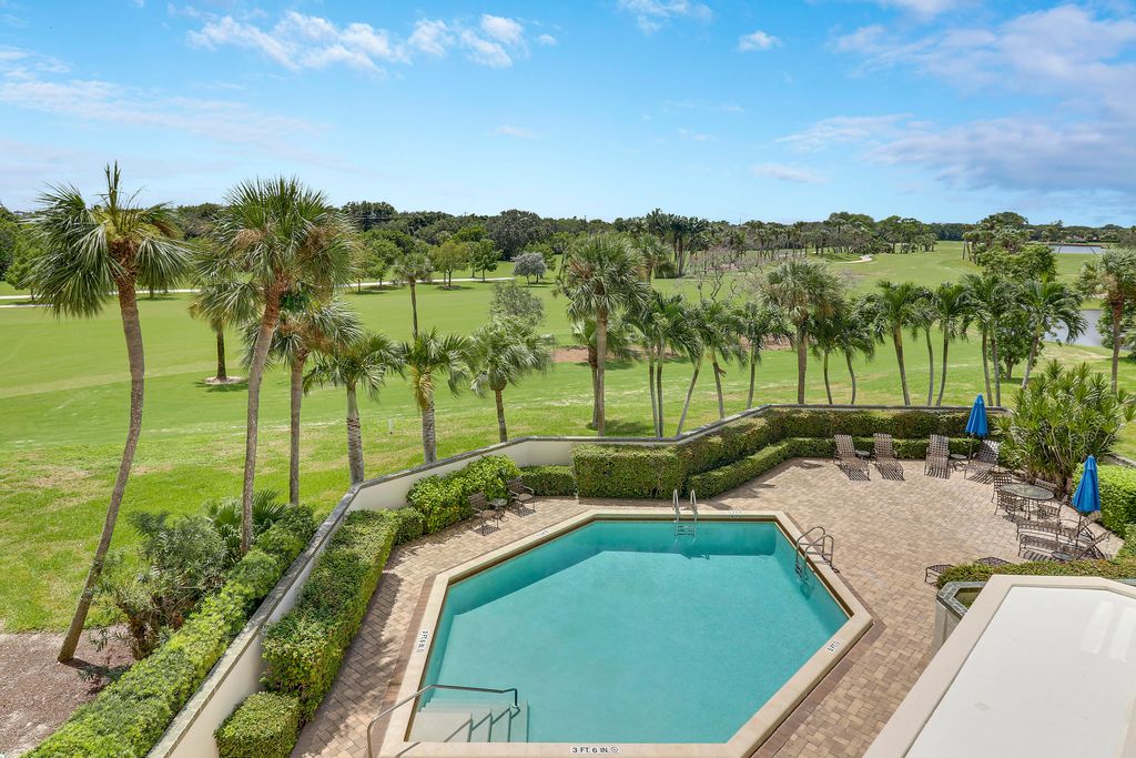 Photo of 3322 Casseekey Island Road #301, Jupiter, FL 33477 (MLS # R11051815)