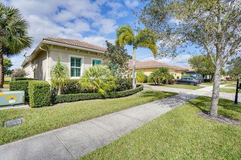 A home in Port St Lucie