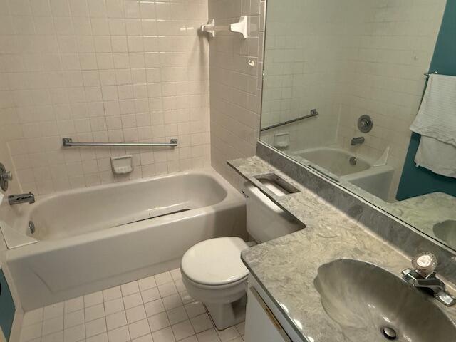 LUCERNE POINTE - Residential