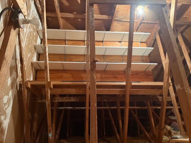 LUCERNE POINTE - Residential