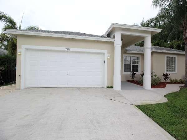 BOYNTON PLACE - Residential Lease