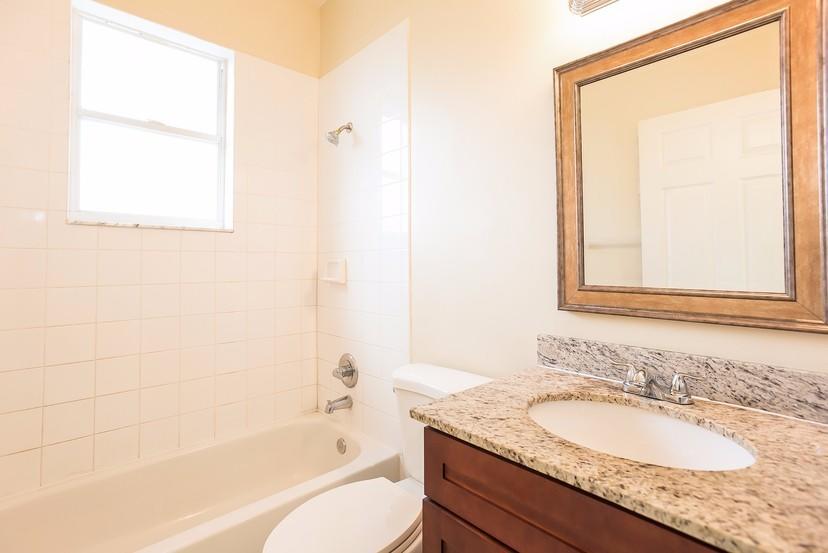 BOYNTON PLACE - Residential Lease