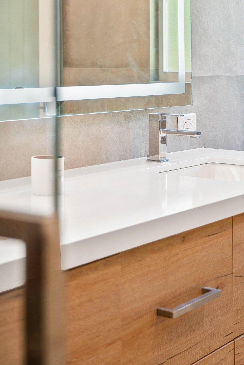 BOCA HARBOUR ISLAND - Residential