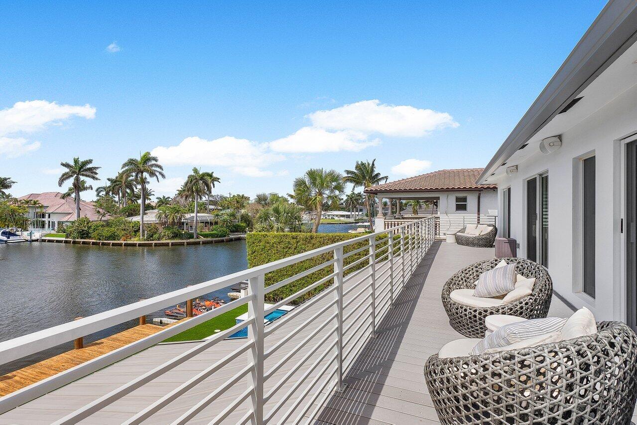 BOCA HARBOUR ISLAND - Residential