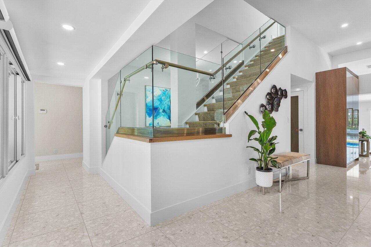 BOCA HARBOUR ISLAND - Residential