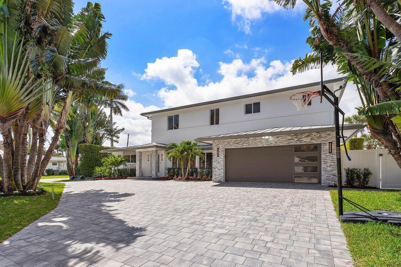 BOCA HARBOUR ISLAND - Residential