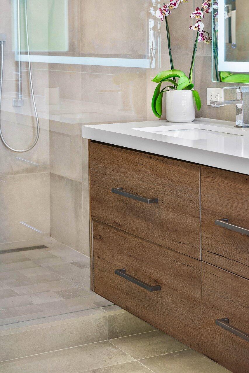 BOCA HARBOUR ISLAND - Residential