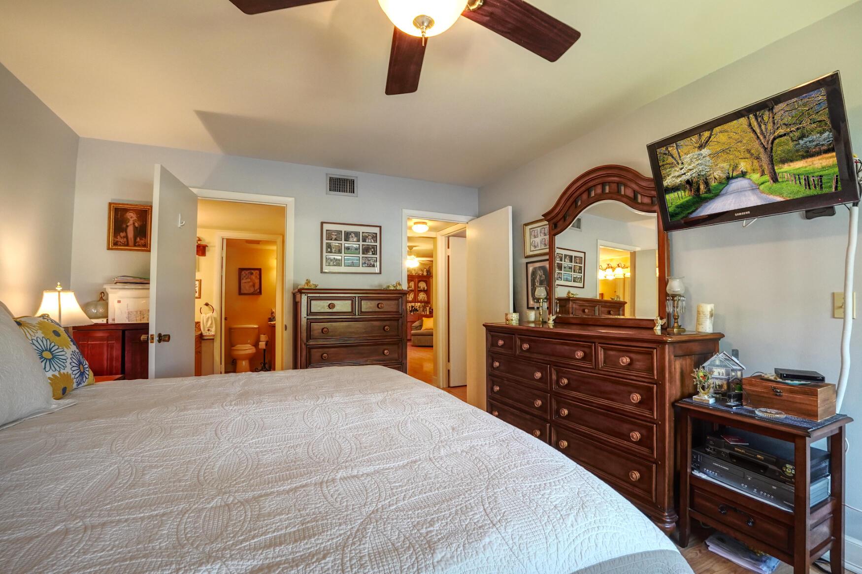 PINE RIDGE III CONDO - Residential