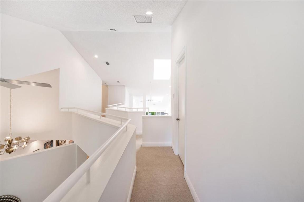 WINDSOR WAY 2 - Residential Lease