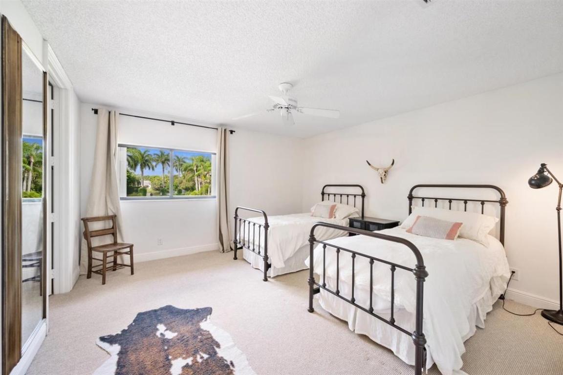 WINDSOR WAY 2 - Residential Lease