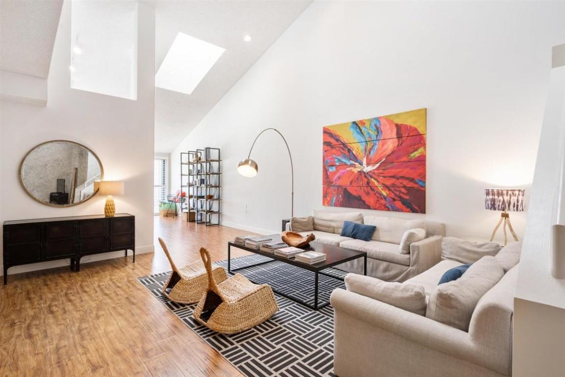 WINDSOR WAY 2 - Residential Lease