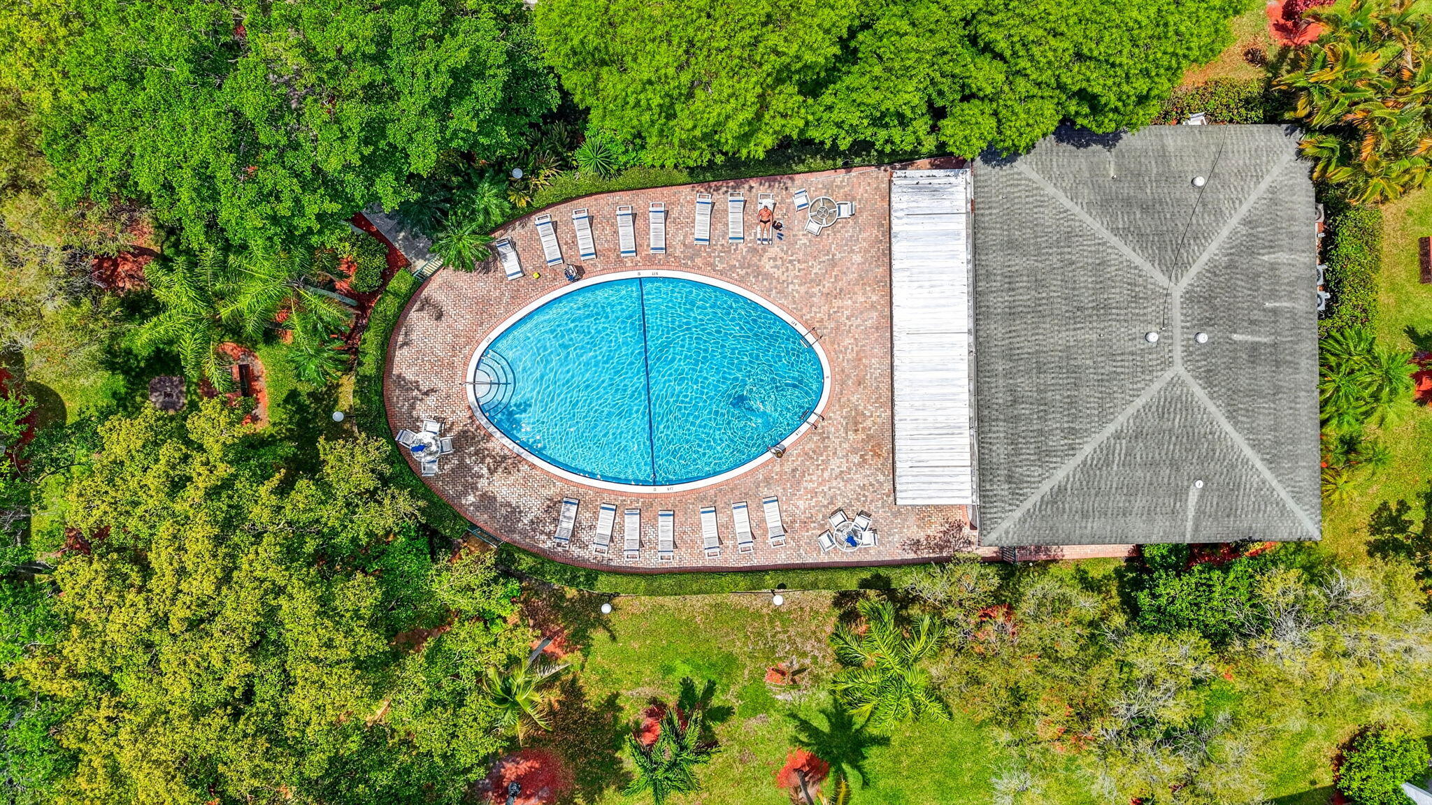 SHERIDAN BY THE BEACH CONDO - Residential