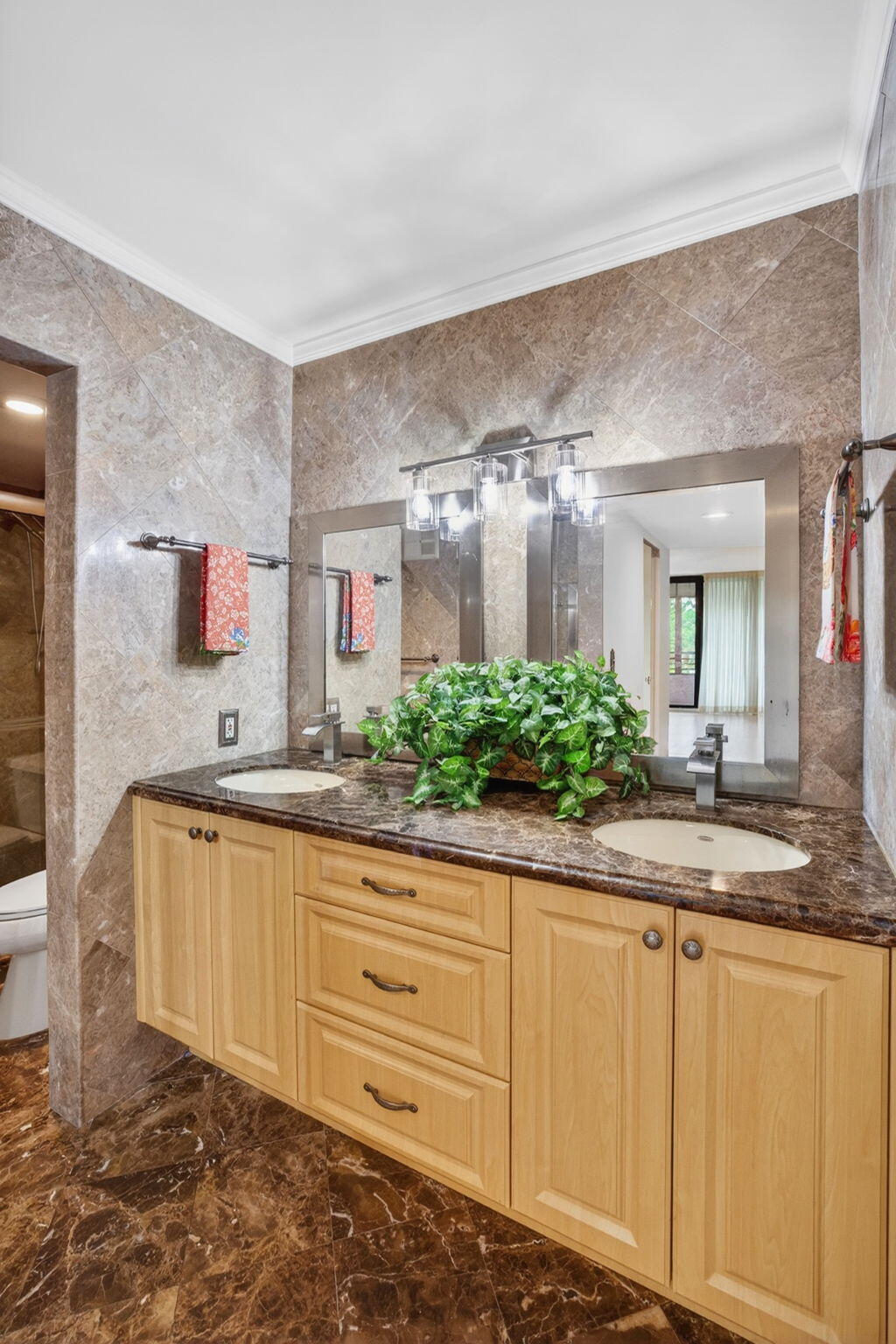 SHERIDAN BY THE BEACH CONDO - Residential