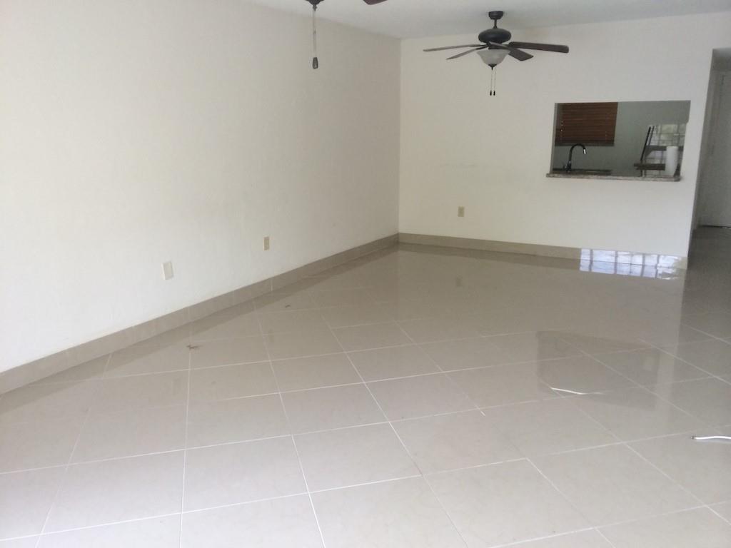 Plantation Pines - Residential Lease