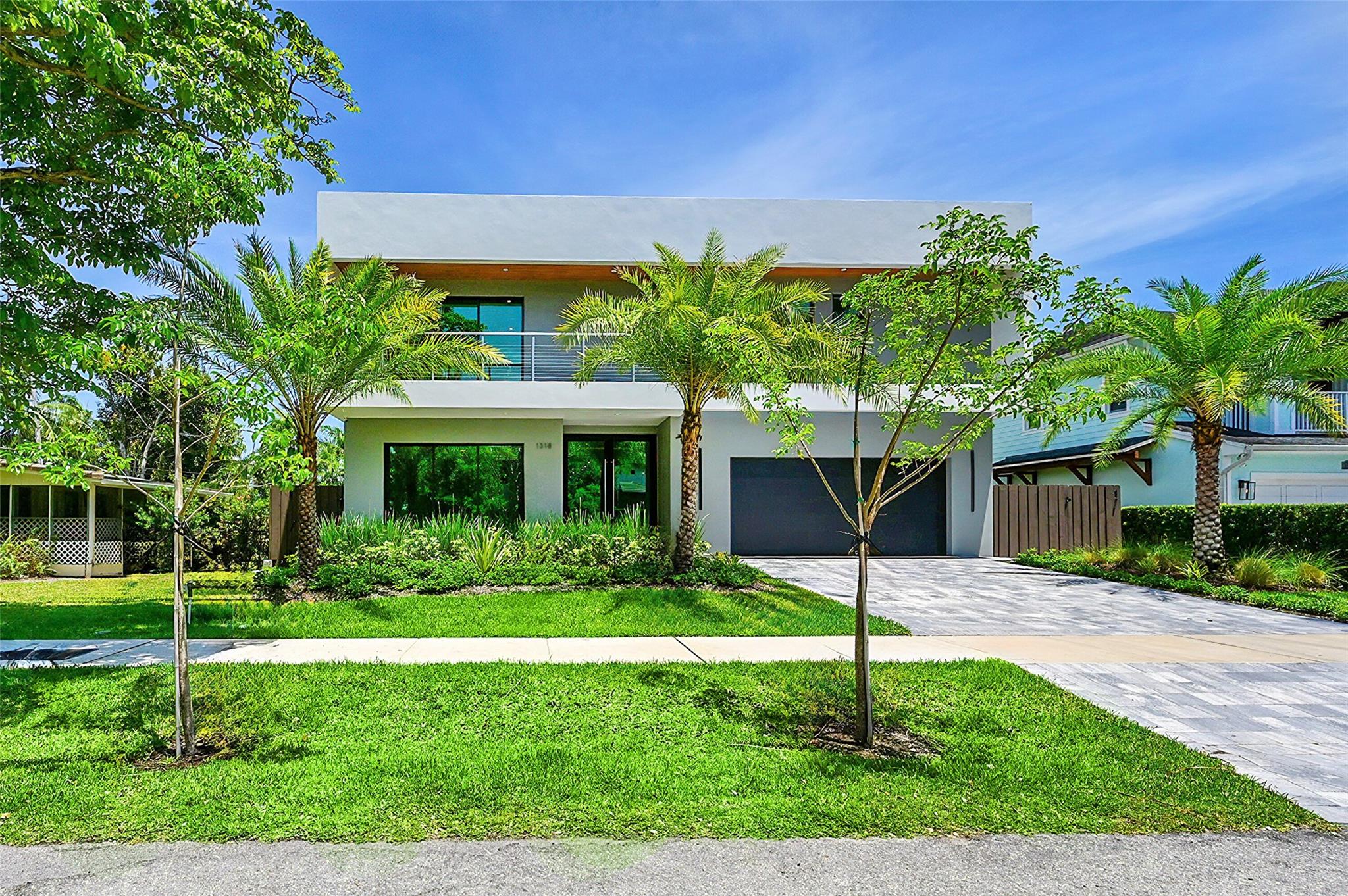 Lauderdale Harbors - Residential