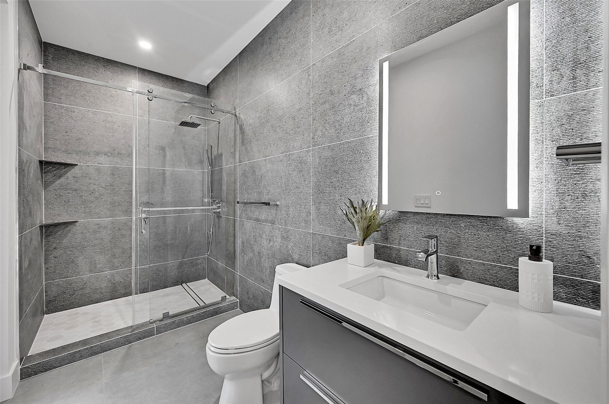 Lauderdale Harbors - Residential