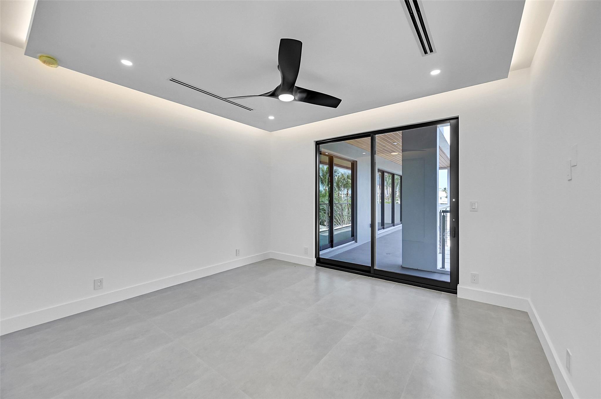 Lauderdale Harbors - Residential