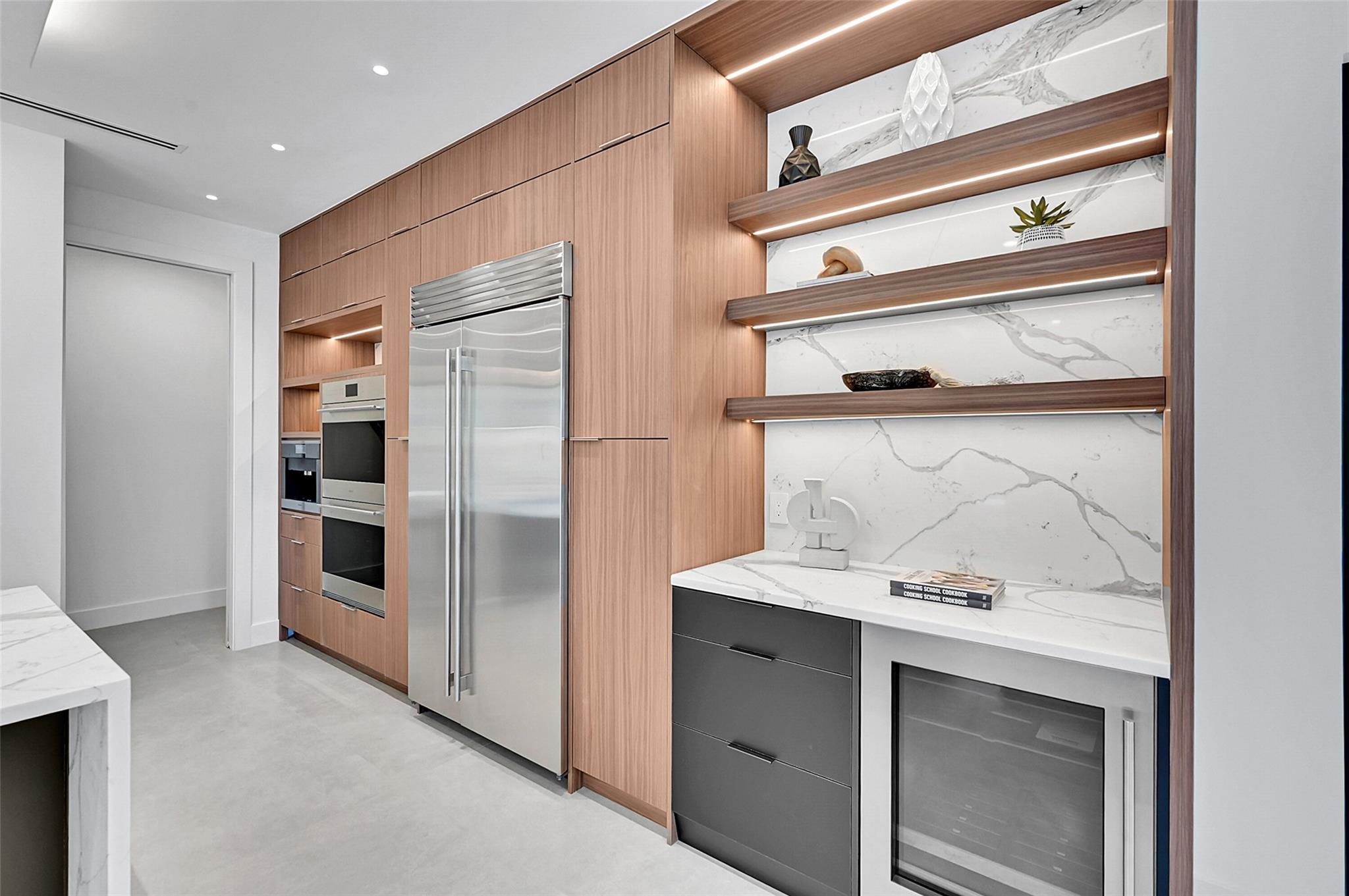 Lauderdale Harbors - Residential