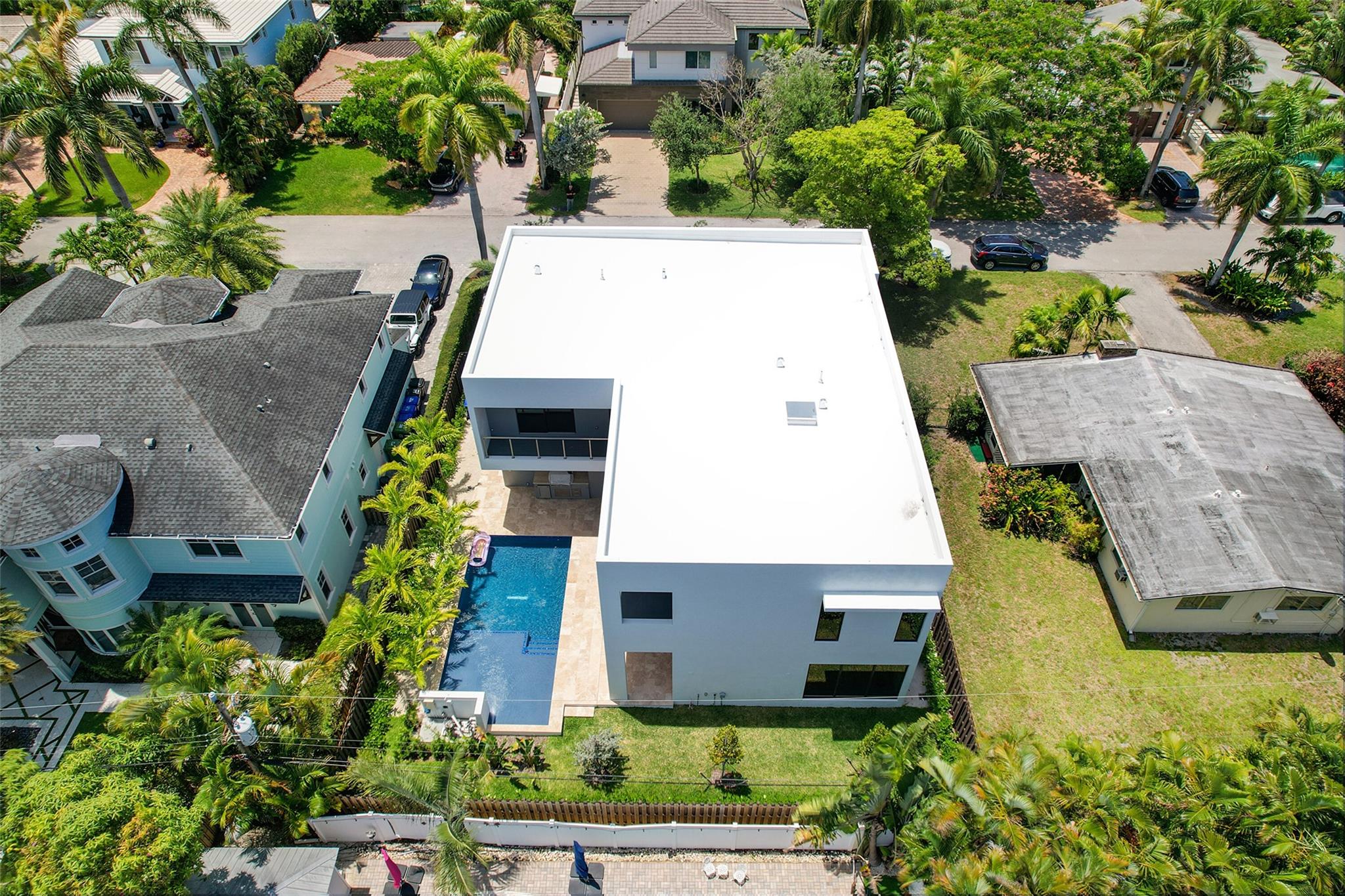 Lauderdale Harbors - Residential