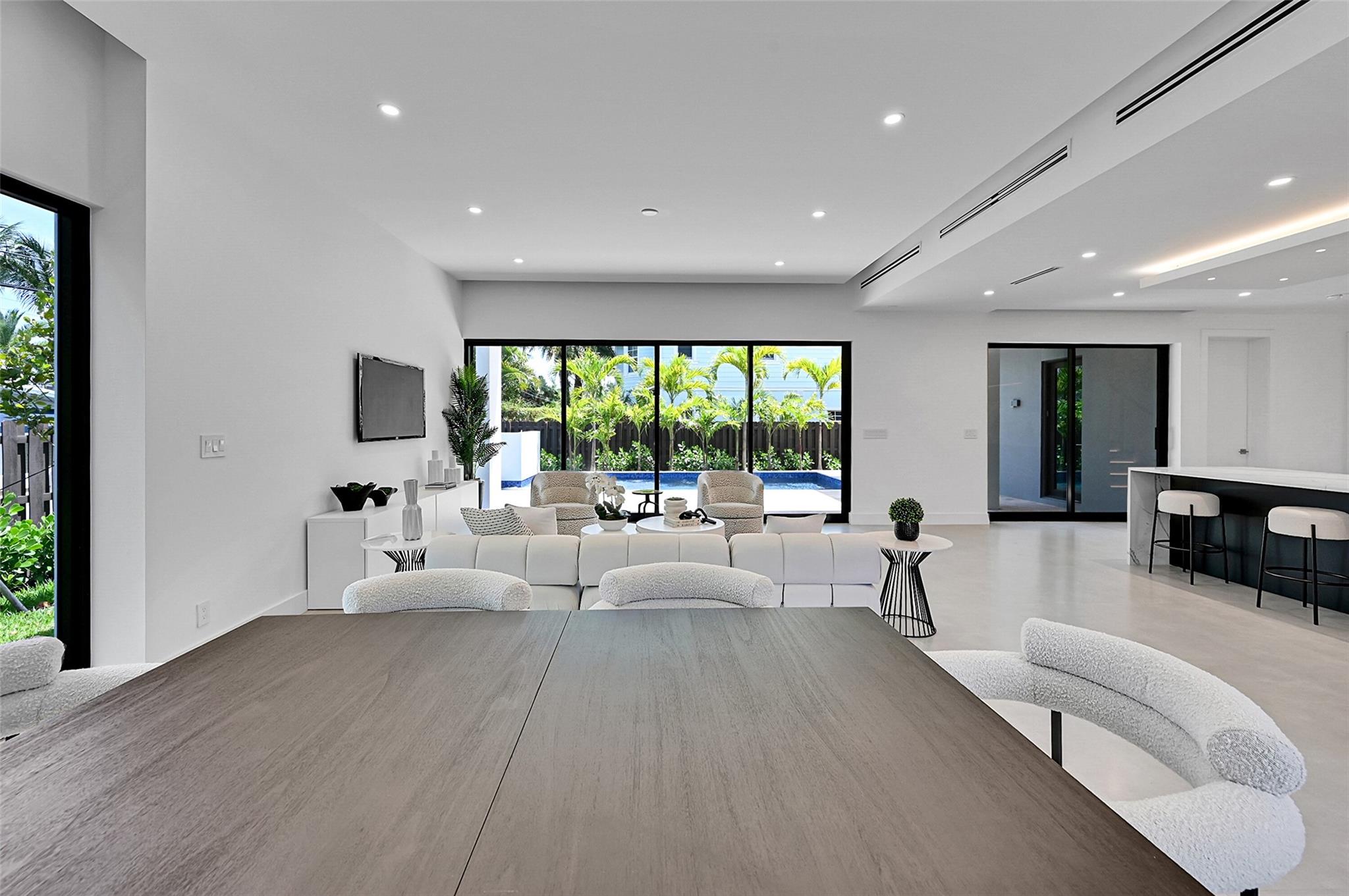 Lauderdale Harbors - Residential